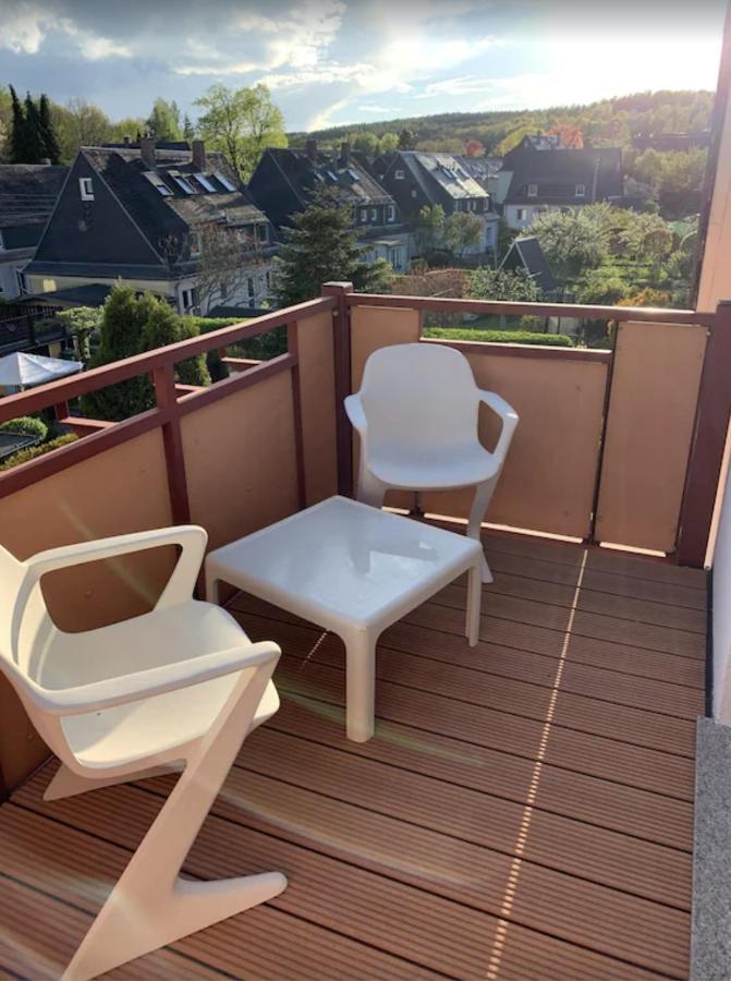 FEWO Rabennest  Gemütliche Wohnung nahe Rabensteinklinikum Chemnitz Exterior foto