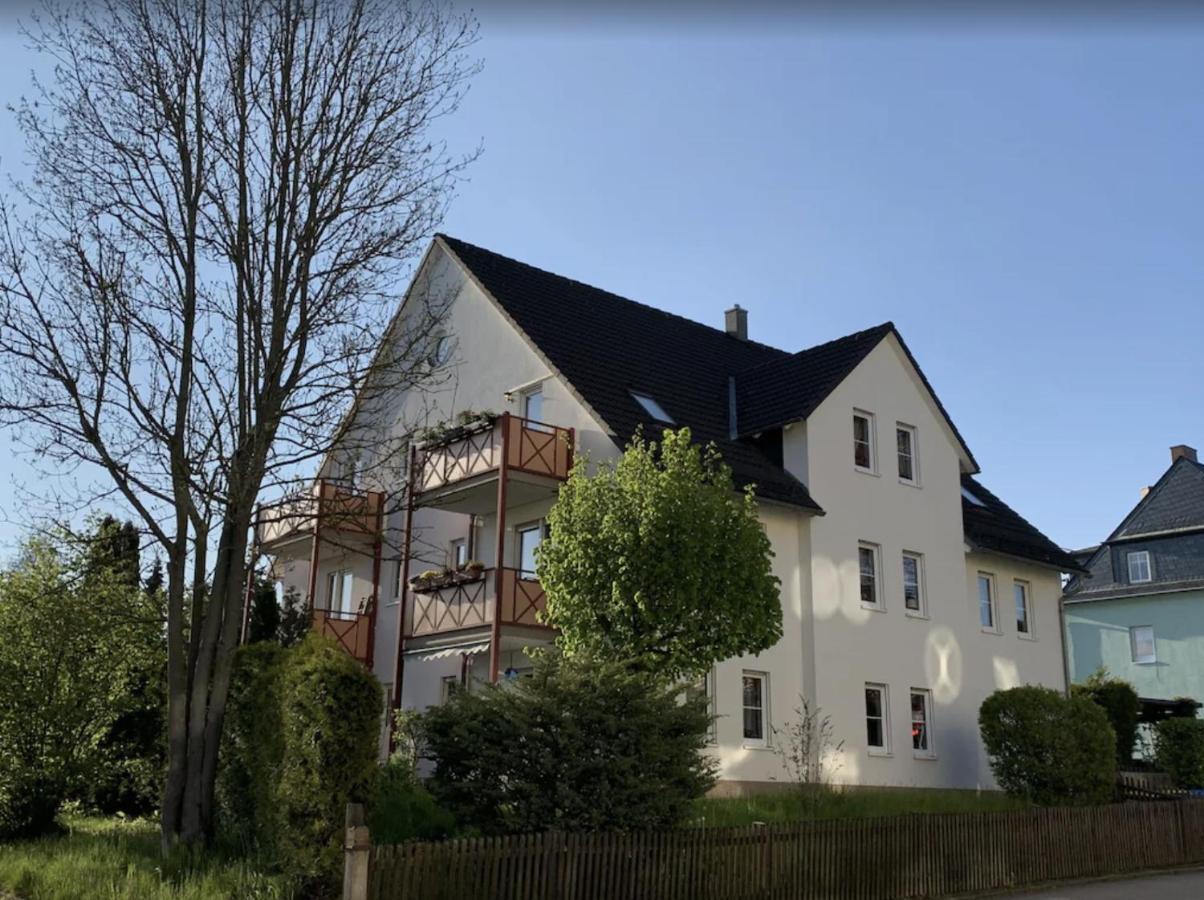 FEWO Rabennest  Gemütliche Wohnung nahe Rabensteinklinikum Chemnitz Exterior foto